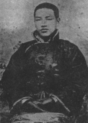 蒋介石17岁时就读凤麓学堂